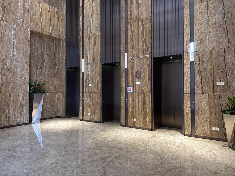 电梯厅1